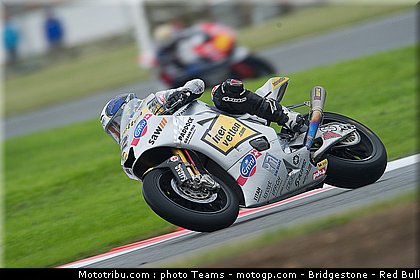 moto2_luthi_2_angleterre_2010.jpg