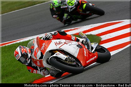 moto2_nieto_angleterre_2010.jpg
