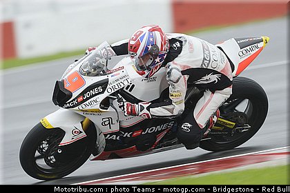 moto2_noyes_6_angleterre_2010.jpg