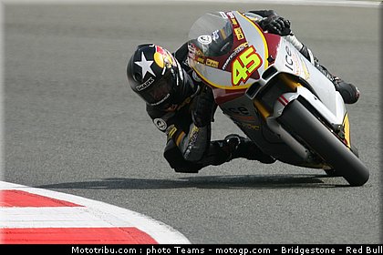 moto2_redding_1_angleterre_2010.jpg