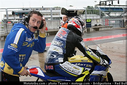 moto2_takahashi_05_angleterre_2010.jpg