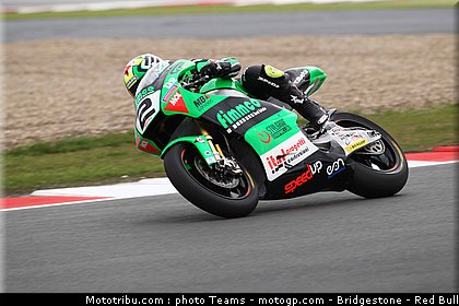 moto2_talmacsi_3_angleterre_2010.jpg