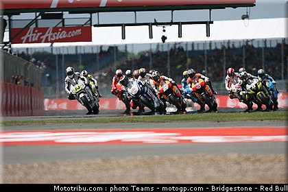 motogp_angleterre_2010_0006.jpg