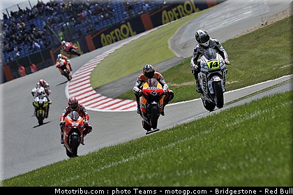 motogp_angleterre_2010_0025.jpg