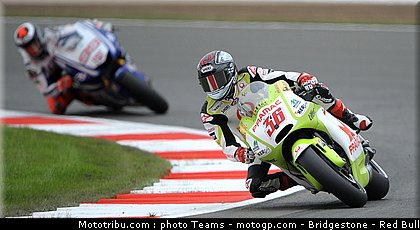 motogp_angleterre_2010_0043.jpg