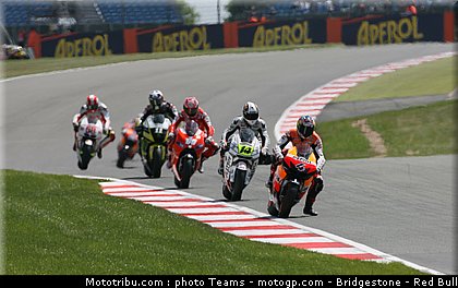 motogp_angleterre_2010_0048.jpg