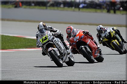 motogp_angleterre_2010_0101.jpg