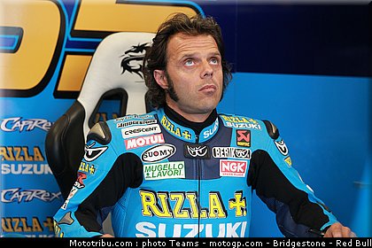 motogp_capirossi_01_angleterre_2010.jpg