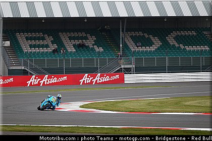 motogp_capirossi_06_angleterre_2010.jpg