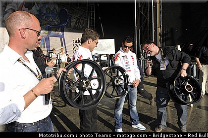 motogp_depuniet_01_angleterre_2010.jpg