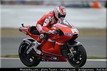 motogp_hayden_15_angleterre_2010.jpg