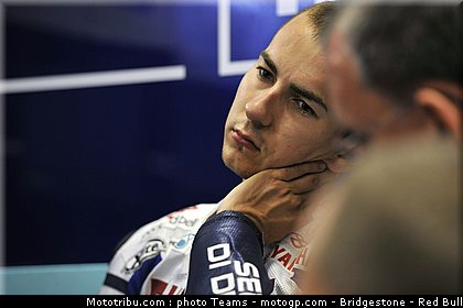 motogp_lorenzo_26_angleterre_2010.jpg