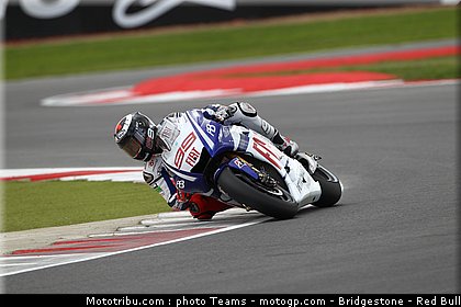 motogp_lorenzo_35_angleterre_2010.jpg