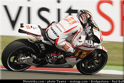 motogp_melandri_20_angleterre_2010.jpg