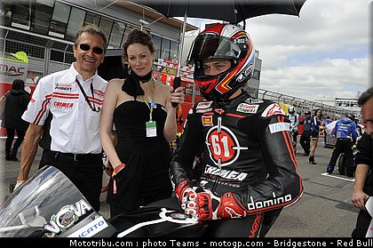 motogp_pitbabe_052_angleterre_2010.jpg