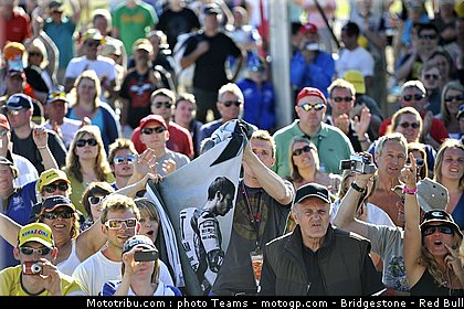 motogp_rossi_1_angleterre_2010.jpg