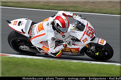motogp_simoncelli_10_angleterre_2010.jpg