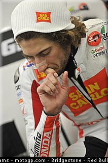 motogp_simoncelli_14_angleterre_2010.jpg