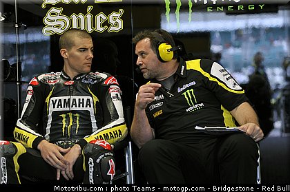 motogp_spies_04_angleterre_2010.jpg