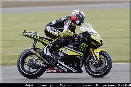motogp_spies_10_angleterre_2010.jpg