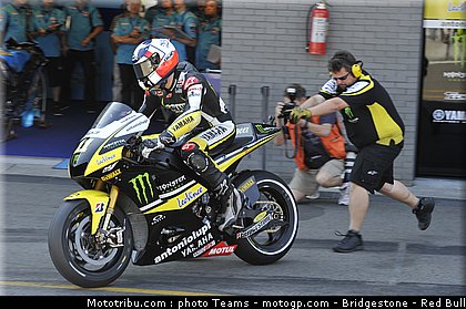motogp_spies_20_angleterre_2010.jpg
