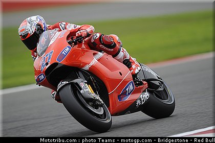 motogp_stoner_13_angleterre_2010.jpg