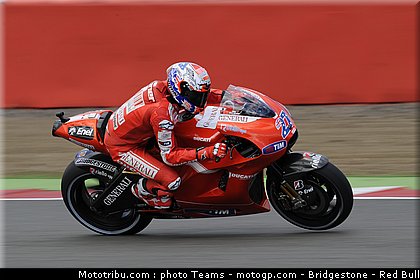 motogp_stoner_16_angleterre_2010.JPG