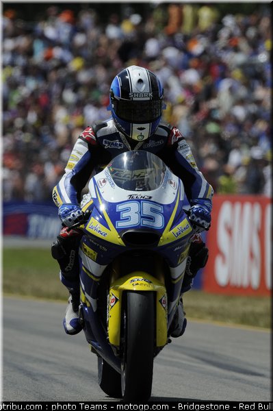 moto2_derosa_15_paysbas_2010