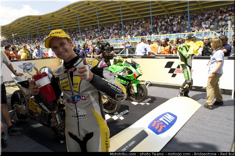 moto2_luthi_4_paysbas_2010