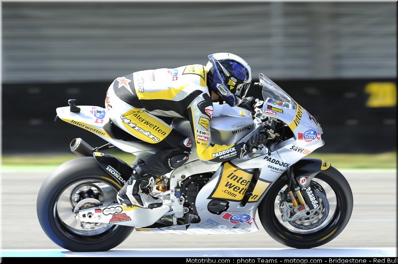 moto2_luthi_6_paysbas_2010