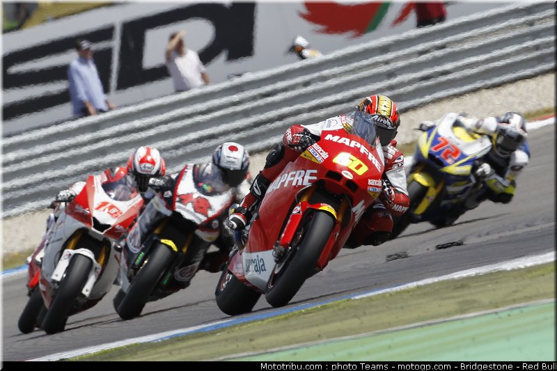 moto2_paysbas_2010_029