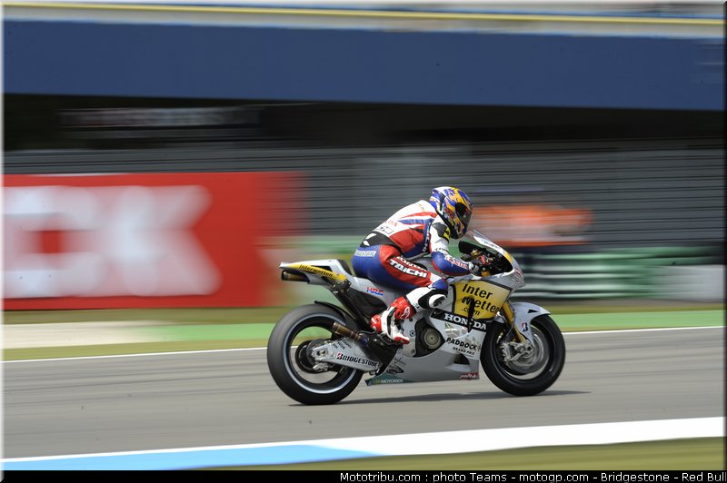 motogp_akyioshi_3_paysbas_2010