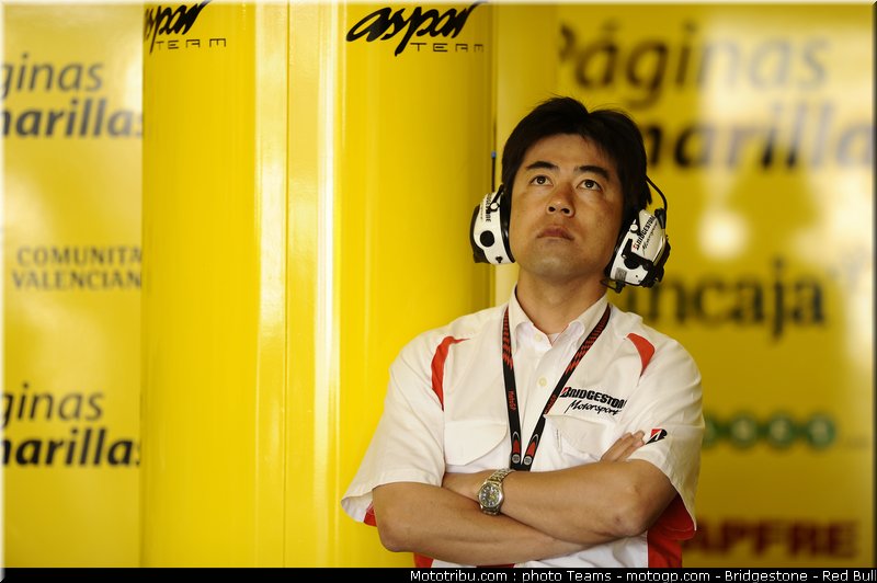 motogp_bridgestone_04_paysbas_2010