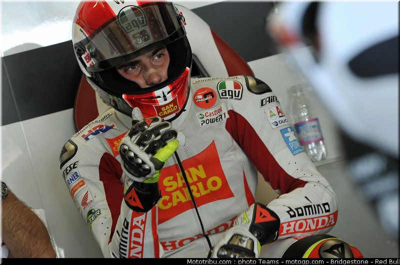 motogp_simoncelli_08_paysbas_2010