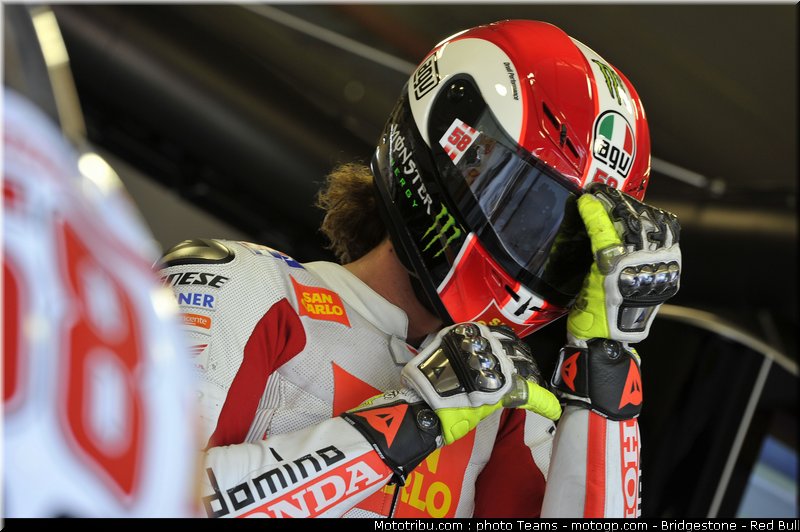 motogp_simoncelli_09_paysbas_2010