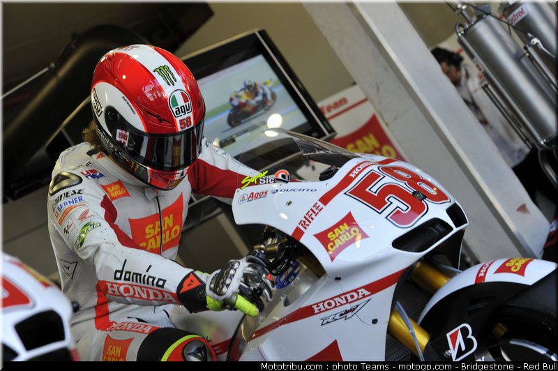 motogp_simoncelli_11_paysbas_2010