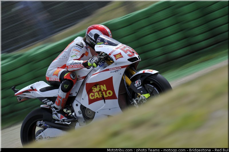 motogp_simoncelli_17_paysbas_2010
