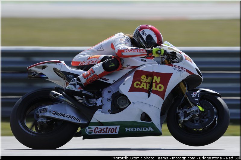 motogp_simoncelli_25_paysbas_2010