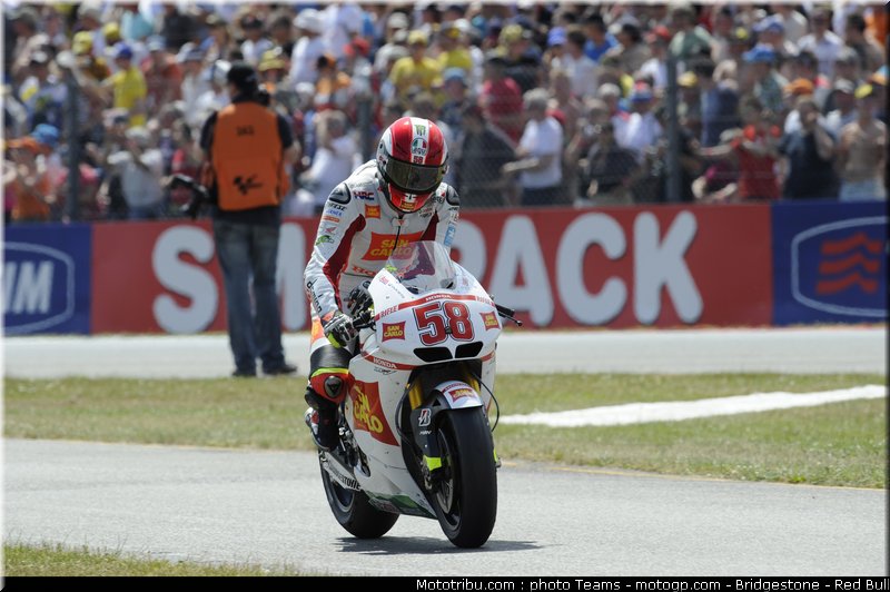 motogp_simoncelli_33_paysbas_2010