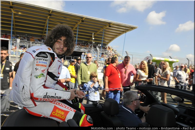 motogp_simoncelli_34_paysbas_2010
