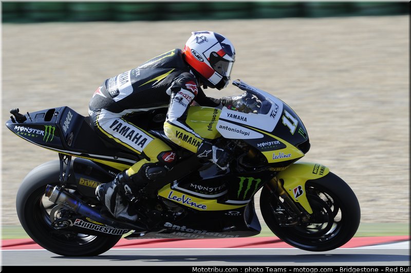 motogp_spies_12_paysbas_2010