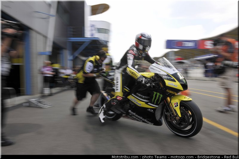 motogp_spies_19_paysbas_2010