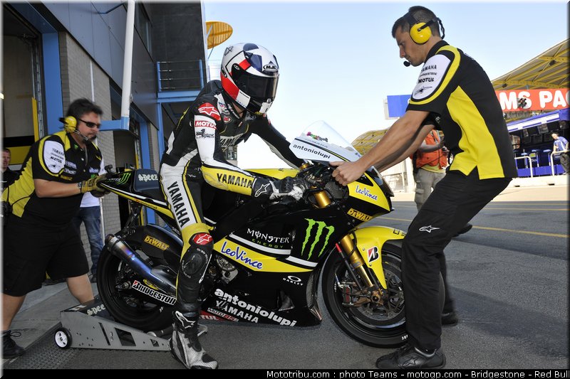 motogp_spies_20_paysbas_2010