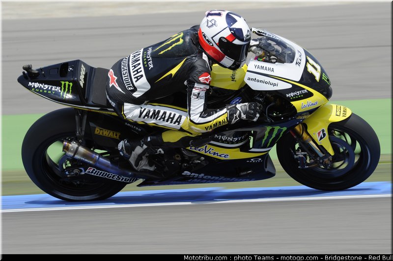motogp_spies_25_paysbas_2010
