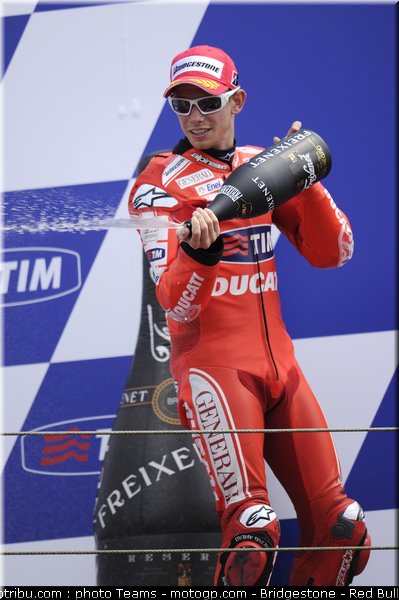 motogp_stoner_01_paysbas_2010