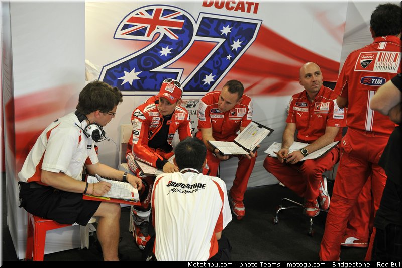 motogp_stoner_06_paysbas_2010