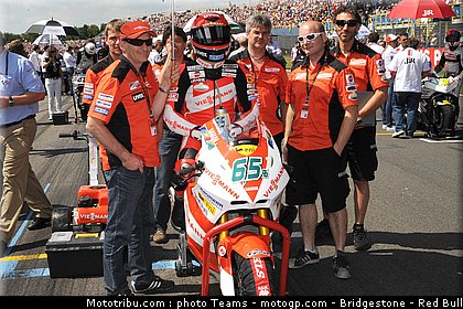 moto2_bradl_02_paysbas_2010.jpg