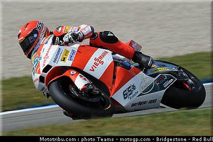 moto2_bradl_09_paysbas_2010.jpg