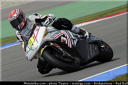 moto2_corsi_paysbas_2010.jpg