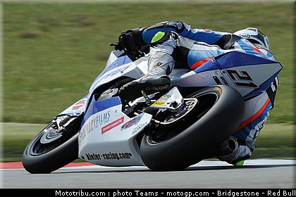 moto2_leonov_7_paysbas_2010.jpg